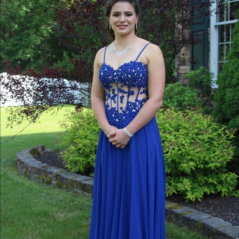 Prom dress